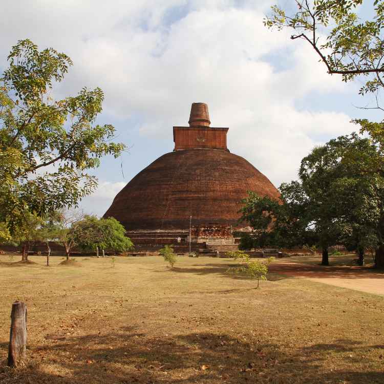 Anuradhapura Tours